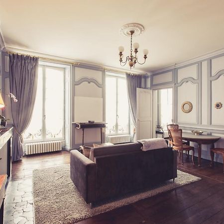 La Maison De La Liberte Suite Jeanne Barret 푸아티에 외부 사진