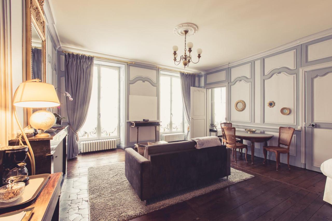 La Maison De La Liberte Suite Jeanne Barret 푸아티에 외부 사진