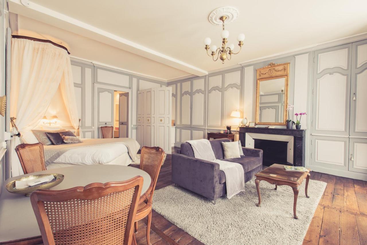 La Maison De La Liberte Suite Jeanne Barret 푸아티에 외부 사진