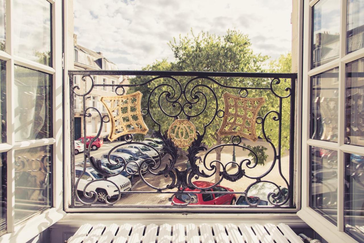 La Maison De La Liberte Suite Jeanne Barret 푸아티에 외부 사진