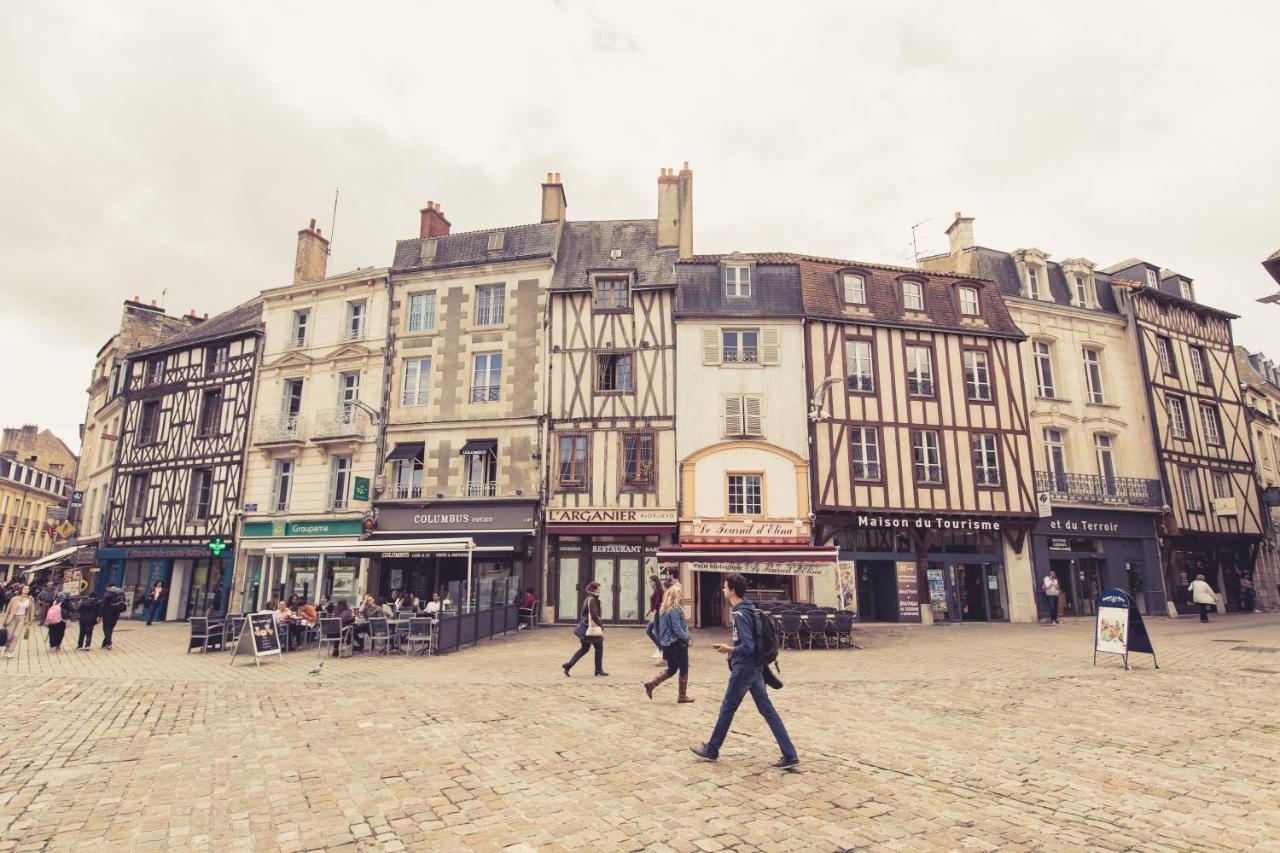 La Maison De La Liberte Suite Jeanne Barret 푸아티에 외부 사진